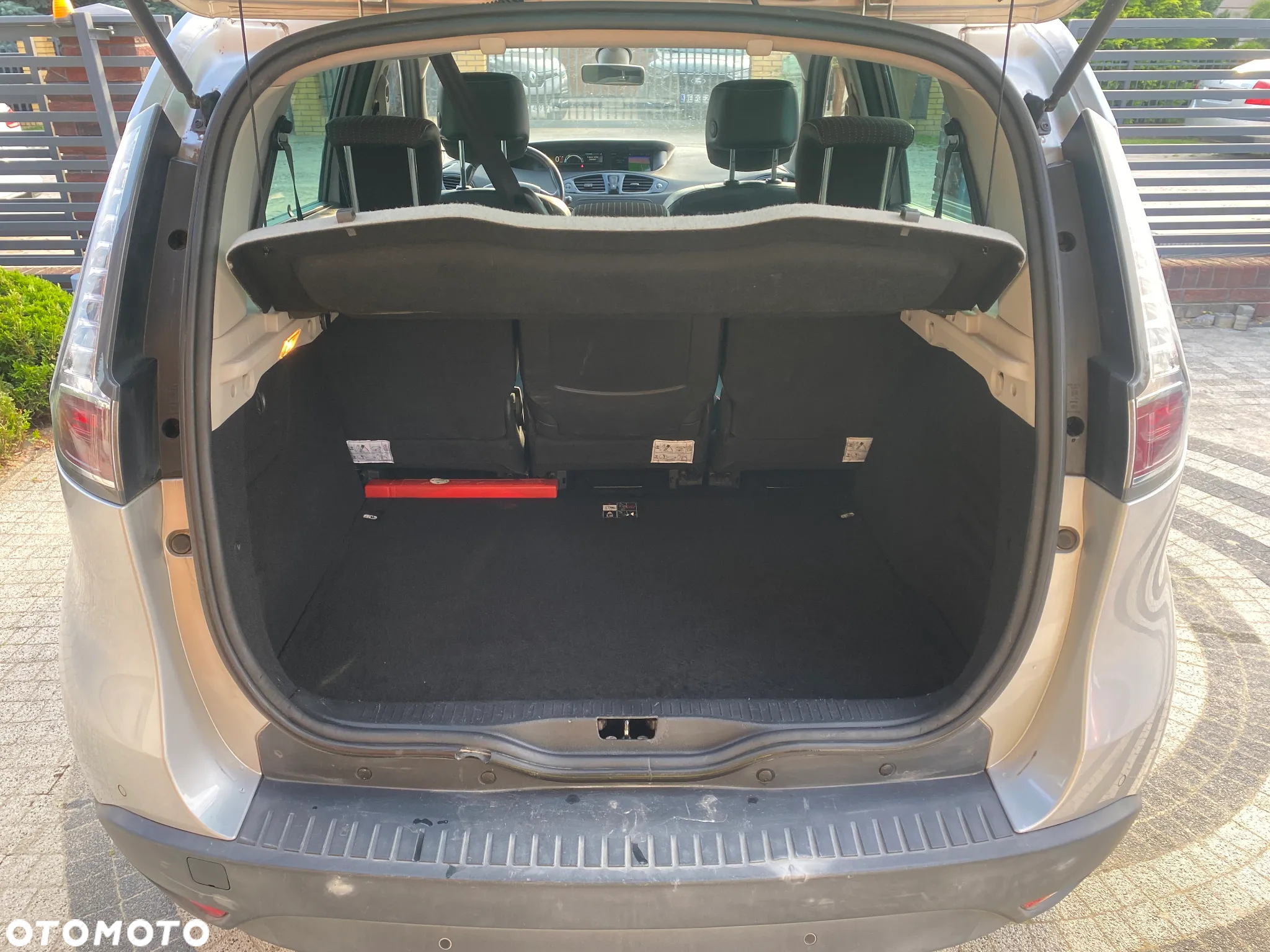 Renault Scenic 1.5 dCi Energy Limited EDC EU6 - 11