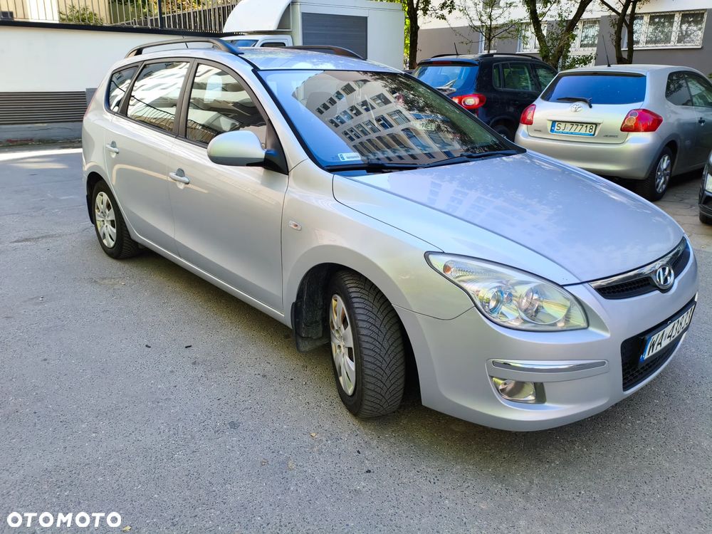 Hyundai i30 1.6 CRDi Comfort - 1