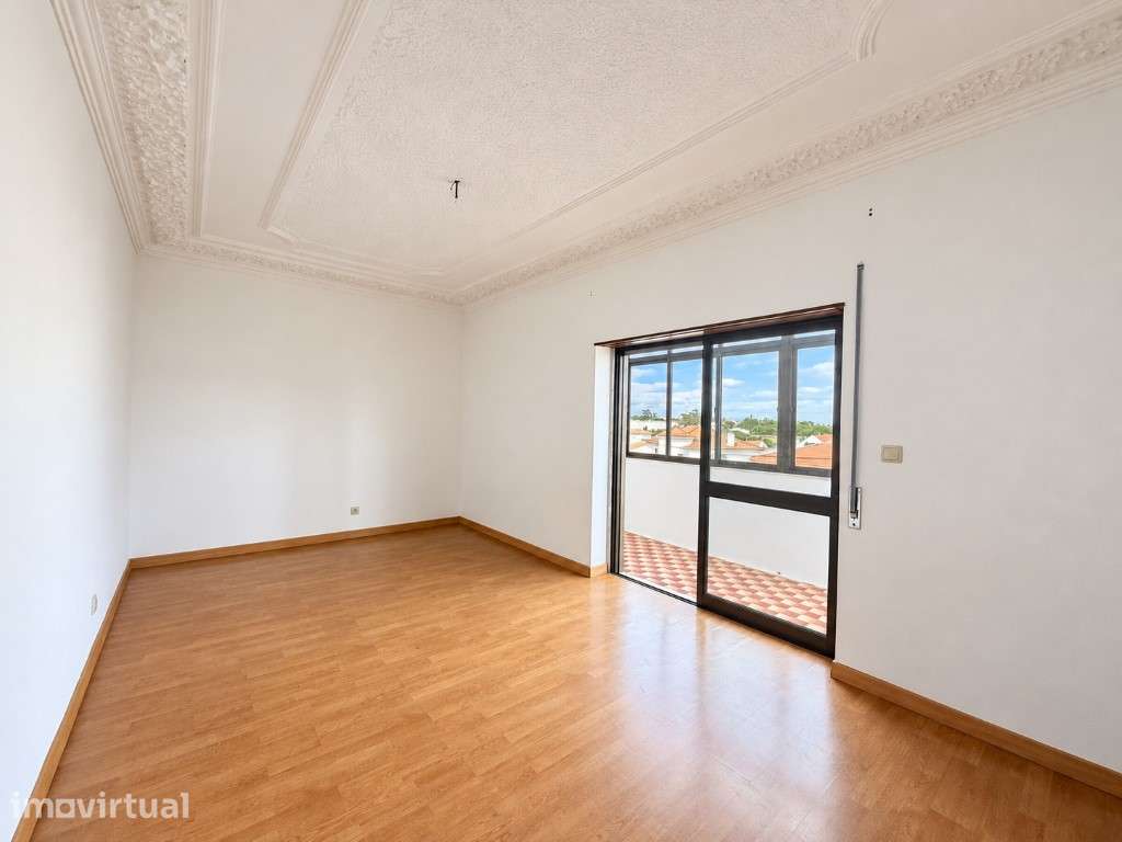 T2 para Arrendamento na Charneca da Caparica | Cozinha Equipada e P... - Grande imagem: 3/19