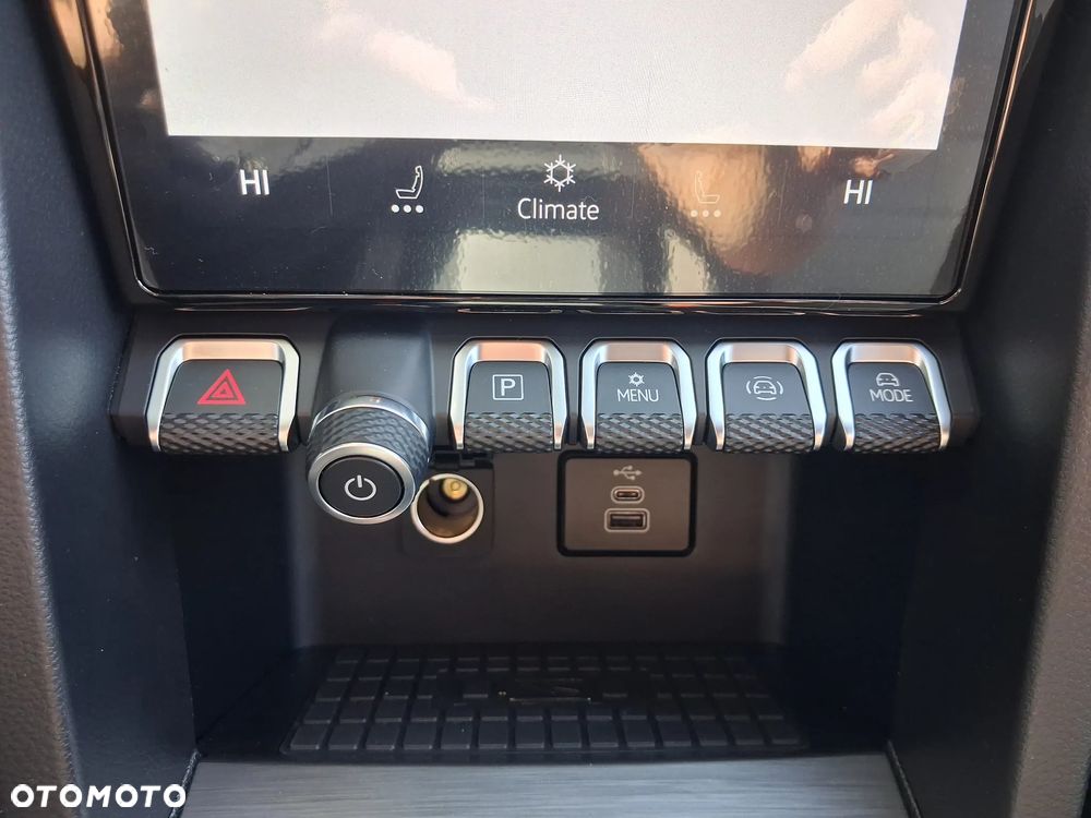 Volkswagen Amarok 3.0 V6 TDi 4MOTION Aventura - 39