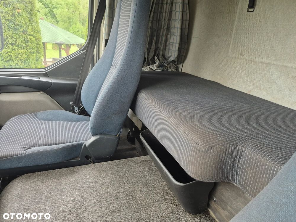 Volvo FL 260 - 11