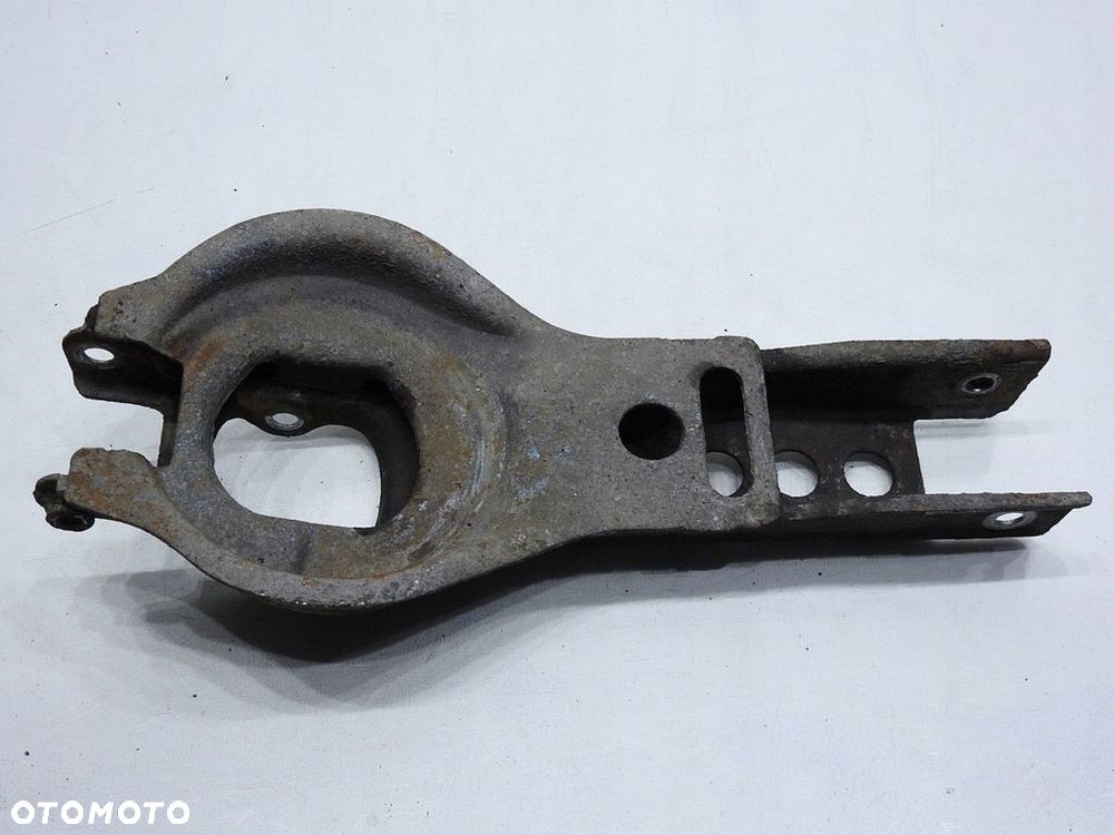 WAHACZ LEWY TYŁ VOLVO S80 - 7