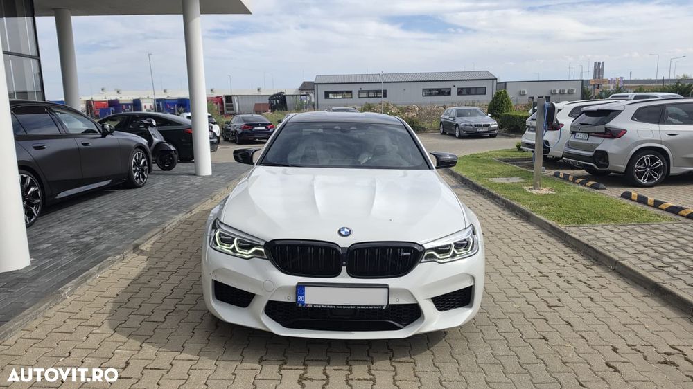 BMW M5 AT - 4