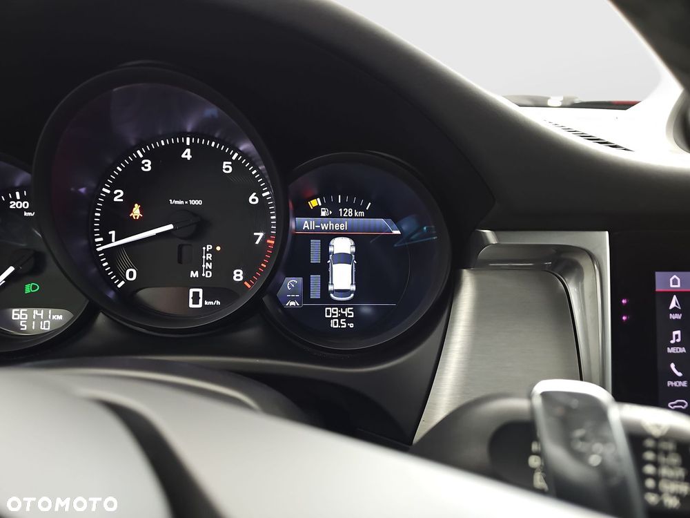 Porsche Macan Standard - 20