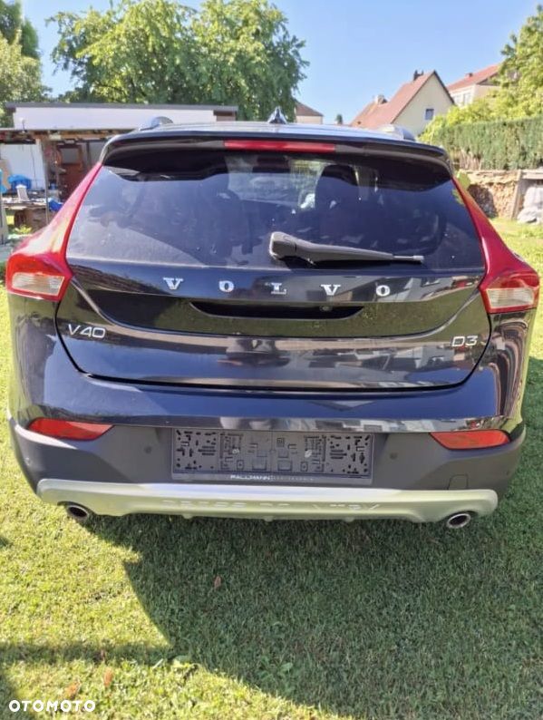 Volvo V40 Cross Country D3 Base - 4