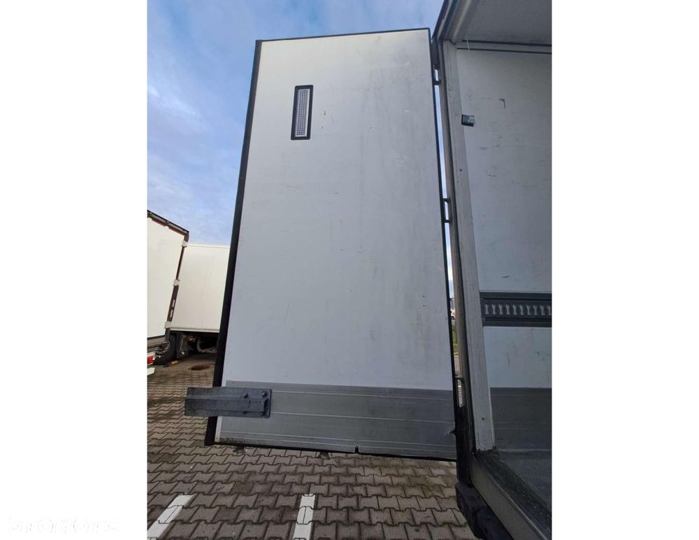 Schmitz Cargobull SKO FP 45 ThermoKing SLXi 300 - 6