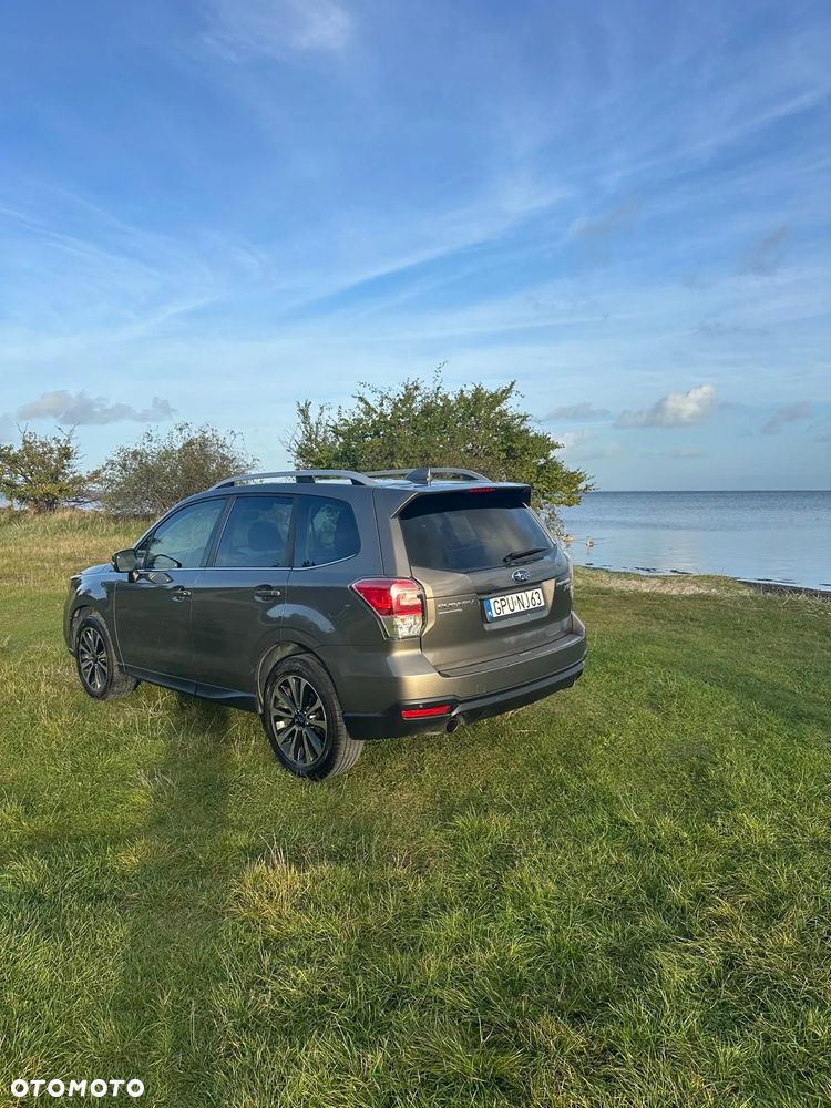 Subaru Forester 2.0 XT Platinum Lineartronic - 6
