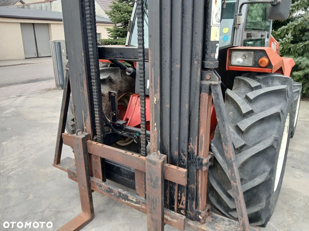 Manitou M26-4 4x4 2004 2100h maszt 10m kosz sprowadzony - 32