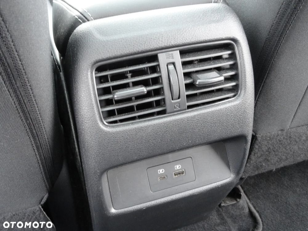 Nissan Qashqai 1.3 DIG-T MHEV Xtronic N-Connecta - 15