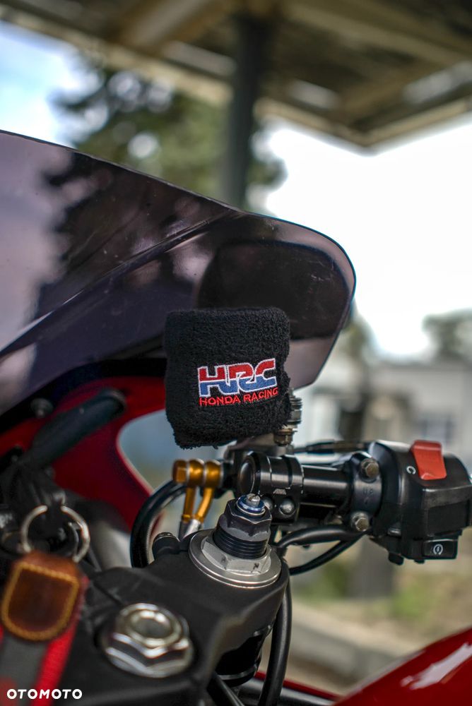 Honda CBR - 12