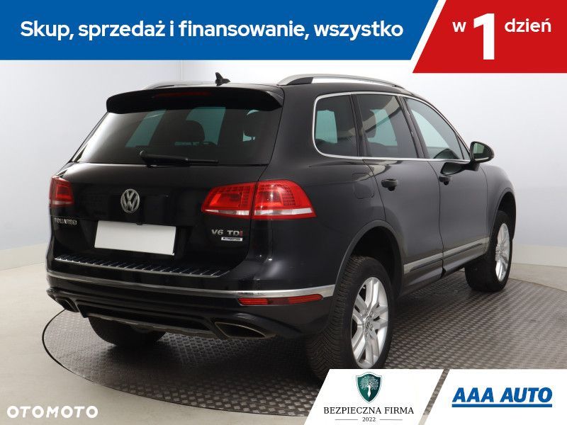 Volkswagen Touareg - 7