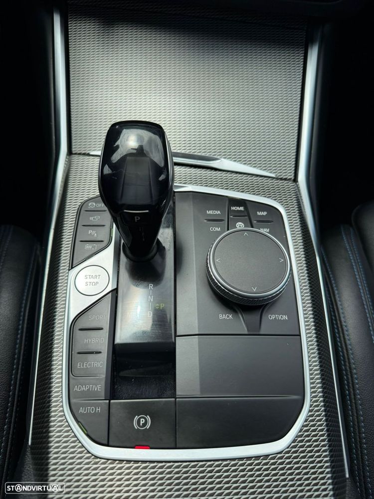 BMW 330 - 40