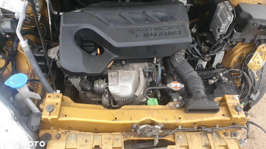 Suzuki Vitara 1.0 Boosterjet Premium 2WD - 9