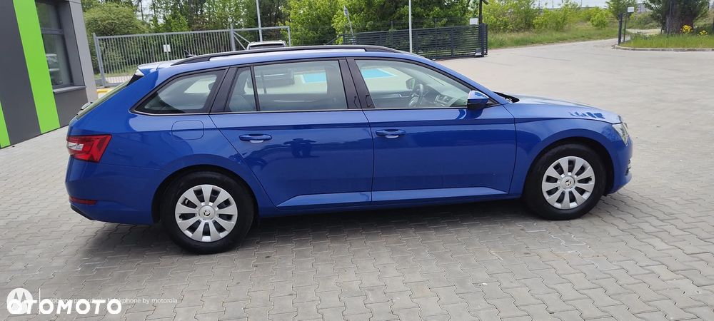 Skoda Superb 2.0 TDI SCR Active - 11