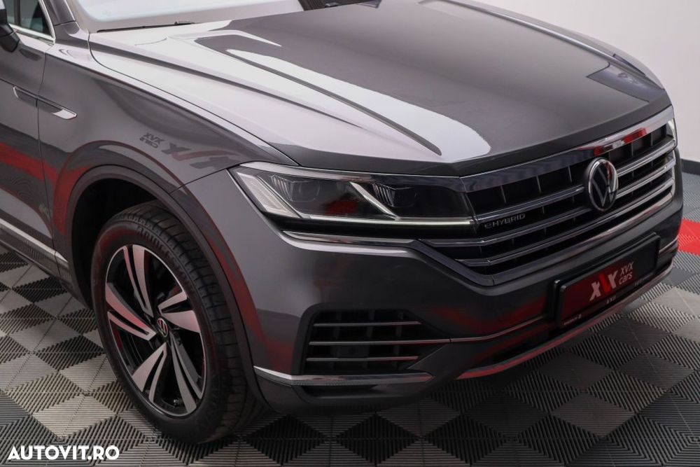 Volkswagen Touareg 3.0 V6 e-Hybrid 4Motion Aut. Elegance - 14