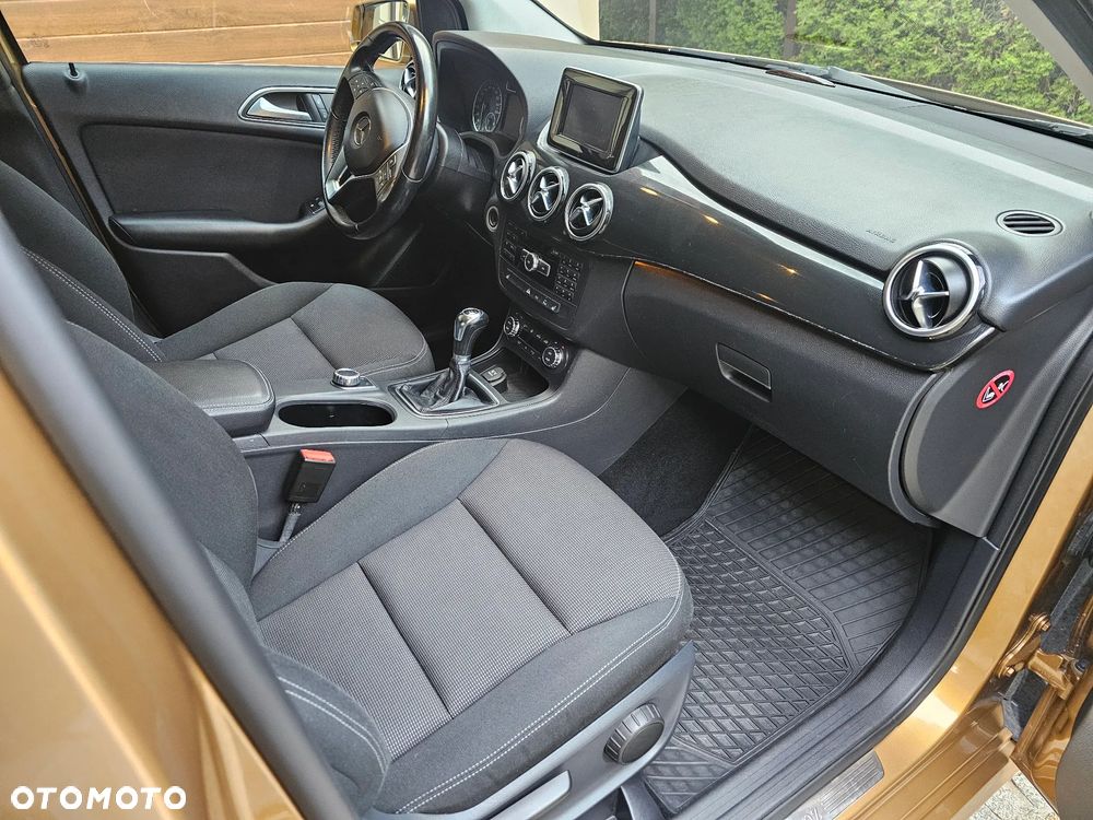 Mercedes-Benz Klasa B 180 CDI - 13