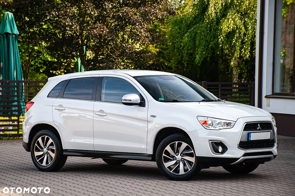 Mitsubishi ASX - 8
