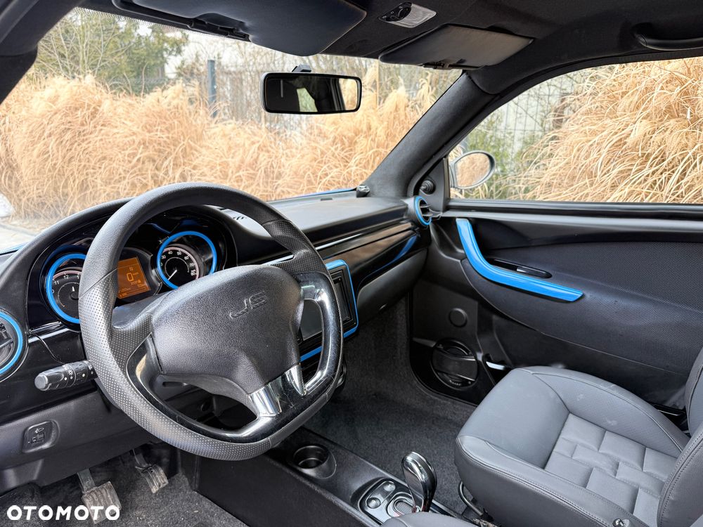 Ligier JS50 1.2 16V Cosmo - 7