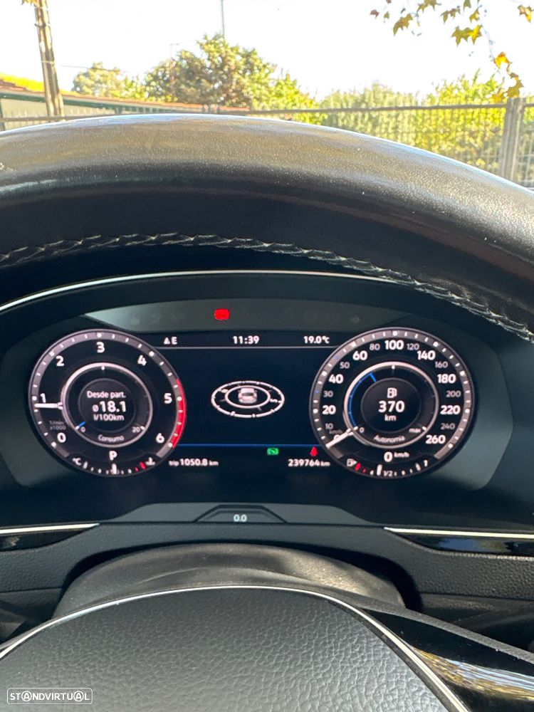 VW Passat Alltrack Variant 2.0 TDi DSG 4Motion - 10