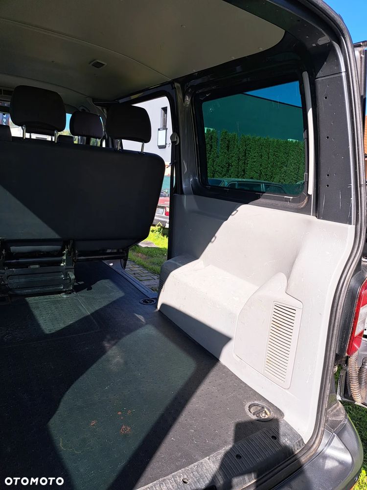 Volkswagen Transporter - 10