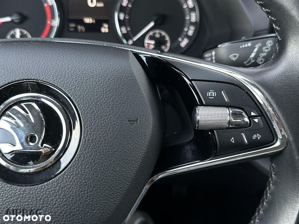 Skoda Octavia 1.5 TSI ACT Ambition - 21