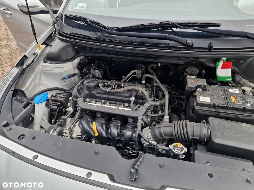 Hyundai i20 1.2 Comfort - 13