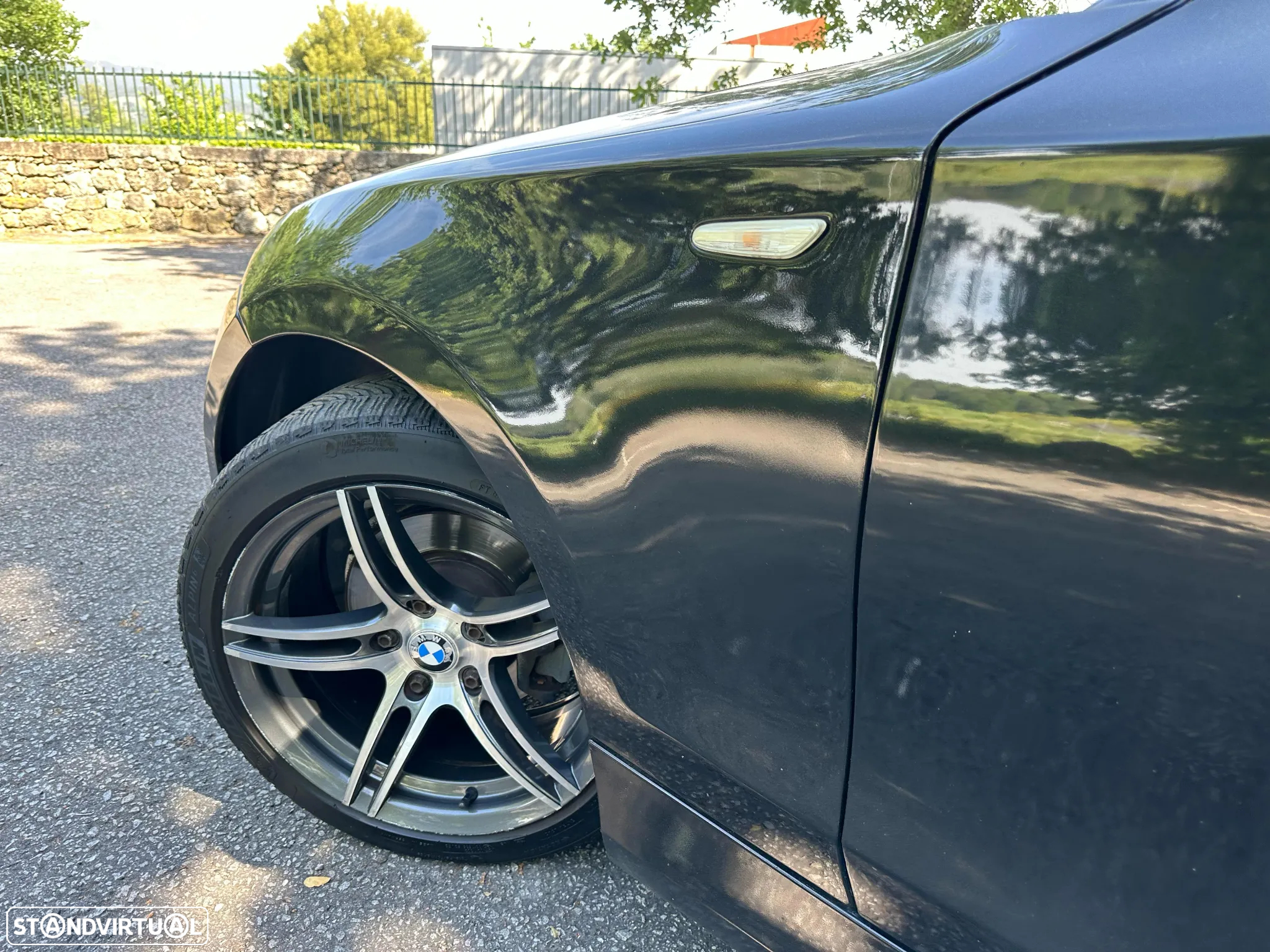 BMW 118 d Pack M - 14