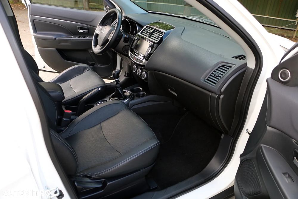 Mitsubishi ASX 1.8 DI-D 4WD Instyle - 15