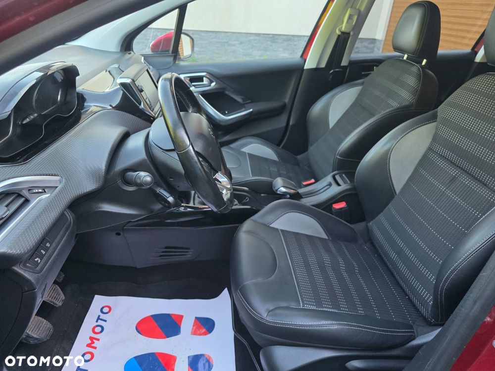 Peugeot 2008 PureTech 110 Stop&Start Allure - 11