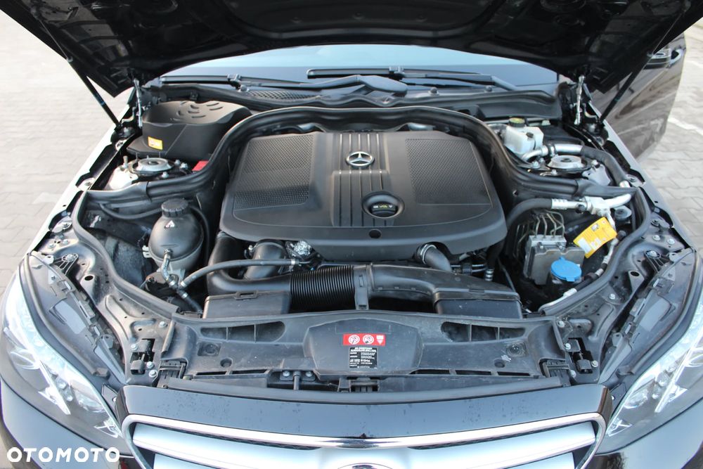 Mercedes-Benz Klasa E 250 CDI 4Matic 7G-TRONIC Avantgarde - 14