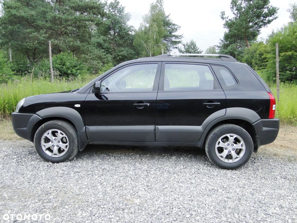 Hyundai Tucson 2.0 CRDi 2WD GLS - 2