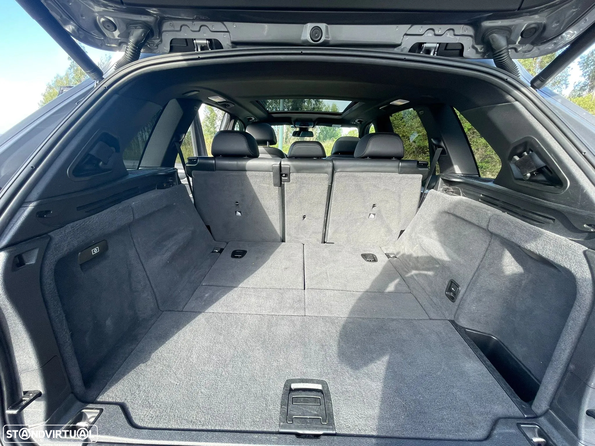 BMW X5 25 d sDrive Pack M - 29