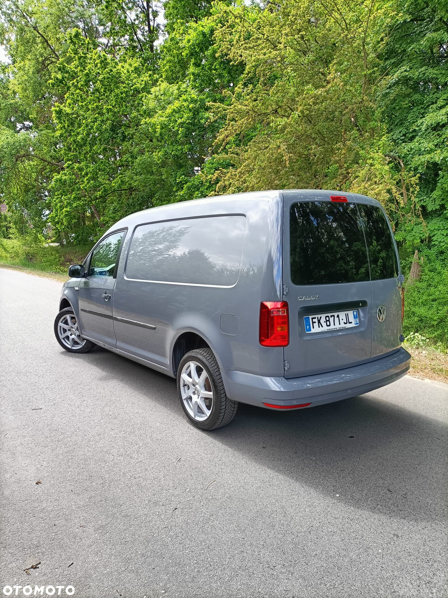 Volkswagen Caddy Maxi 4X4 Automat - 4