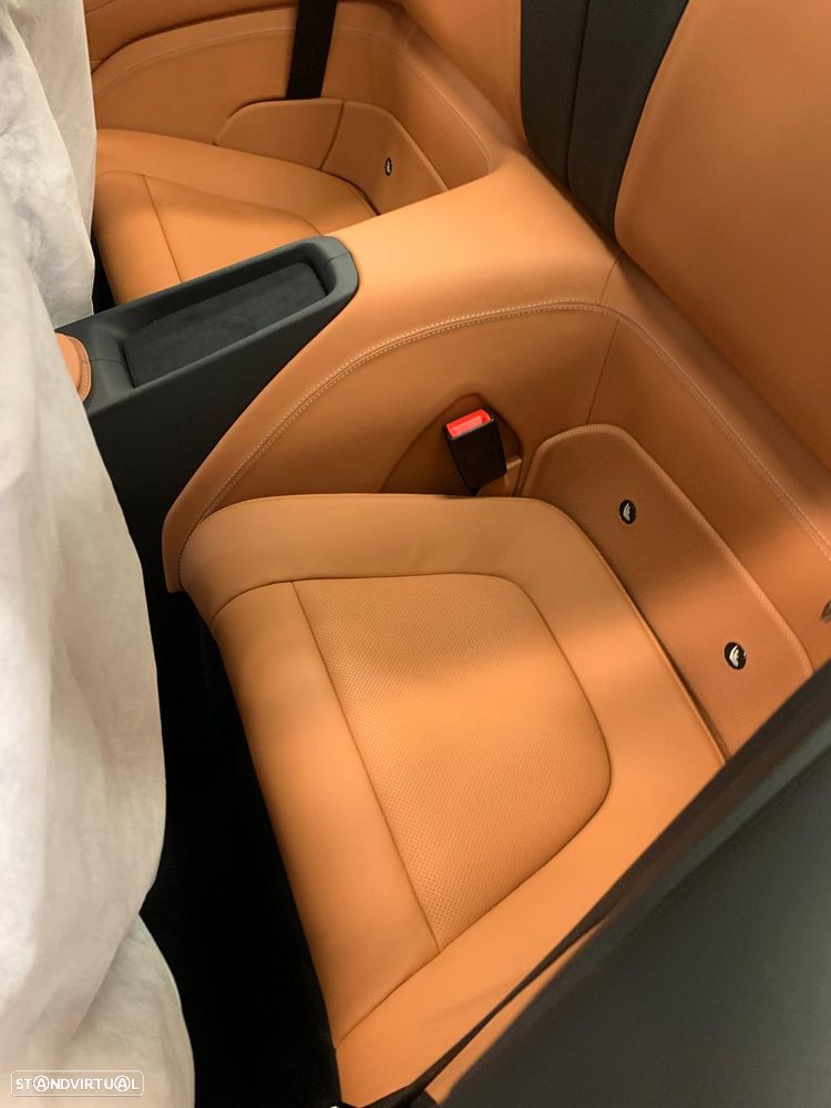 Ferrari Portofino 3.9 Twin-Turbo V8 - 5