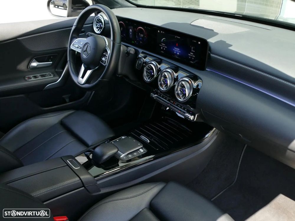 Mercedes-Benz A 250 e Progressive - 27