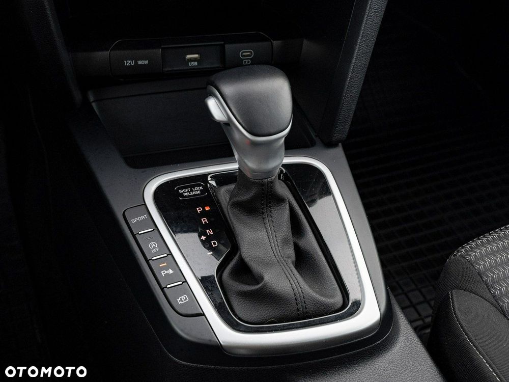 Kia Ceed 1.5 T-GDI M DCT - 18