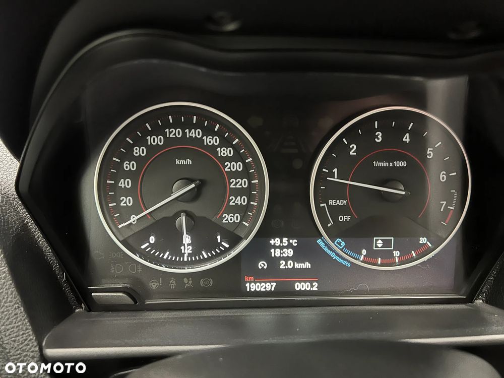 BMW Seria 1 118i Sport Line - 30