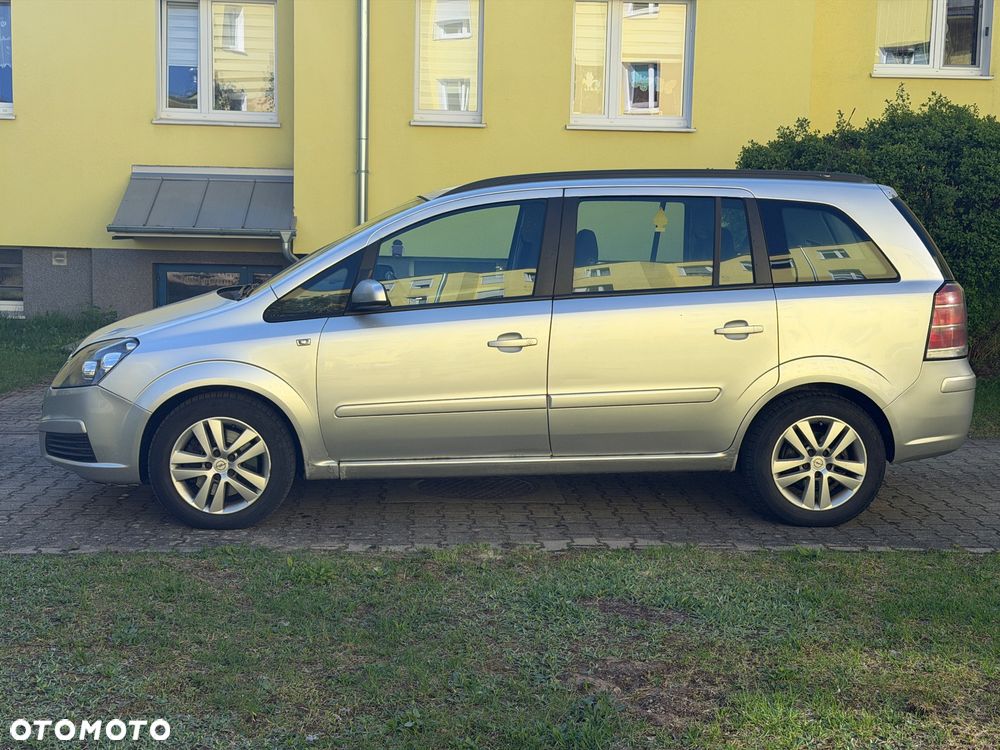 Opel Zafira 1.9 CDTI Elegance - 4