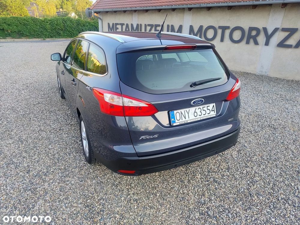 Ford Focus - 8