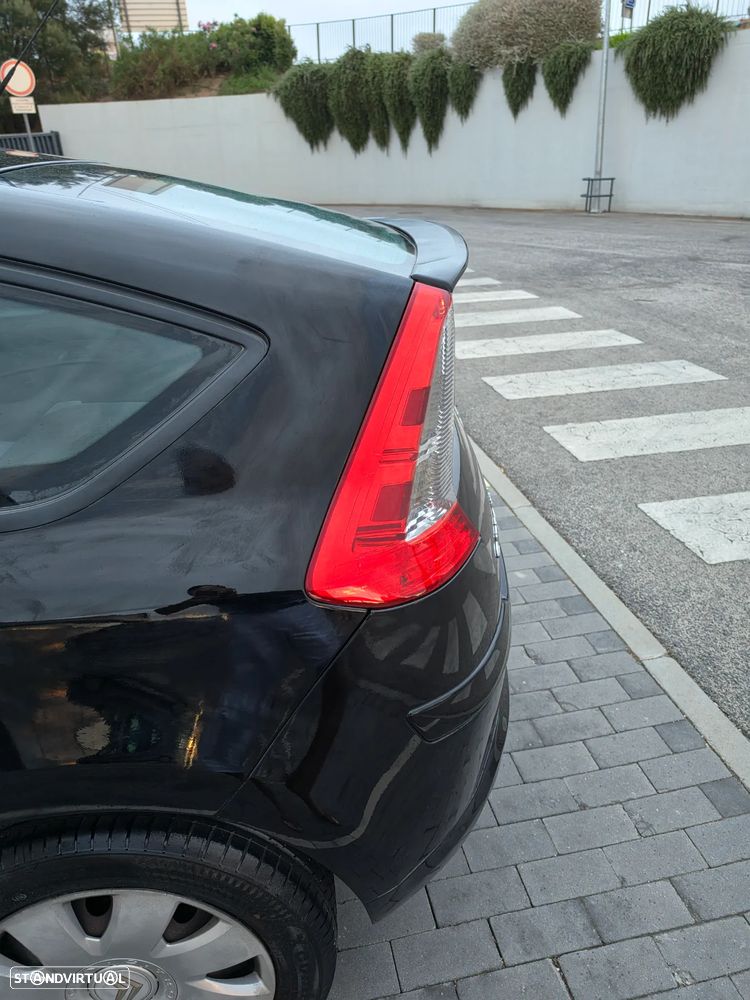 Citroën C4 1.6 HDi VTR - 10