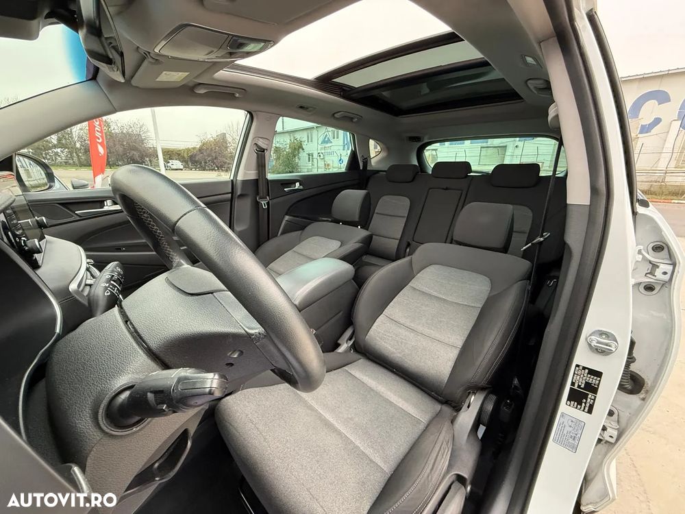 Hyundai Tucson blue 1.6 CRDi 2WD DCT Premium - 17