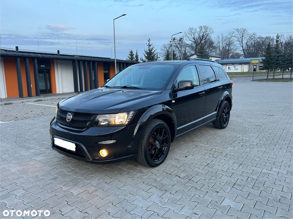 Fiat Freemont 2.0 Multijet Black Code AWD - 1