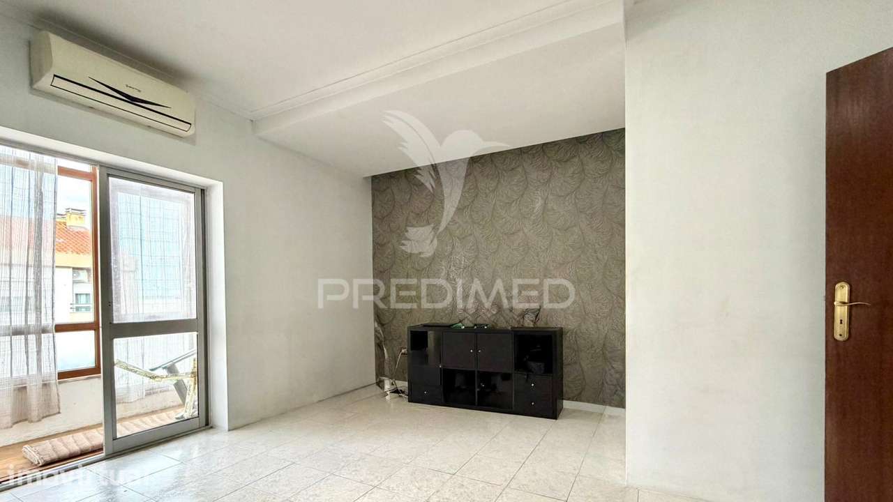 Apartamento T2+1 em Alhos Vedros - Grande imagem: 2/16