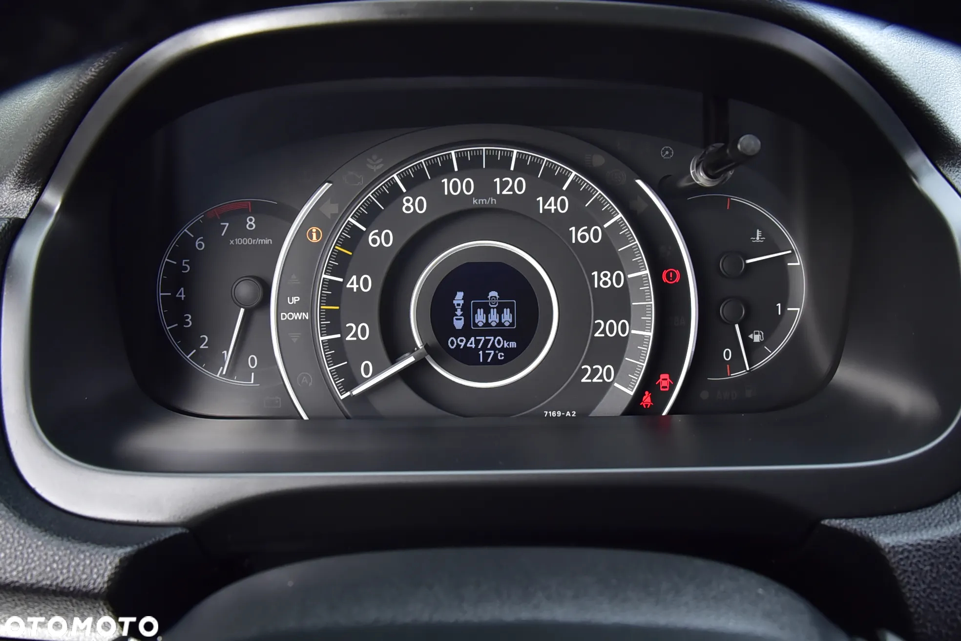 Honda CR-V 2.0i-VTEC 4WD Executive - 34