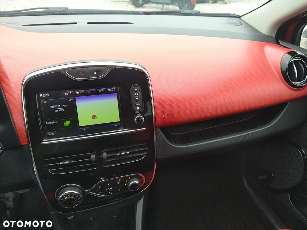 Renault Clio - 27