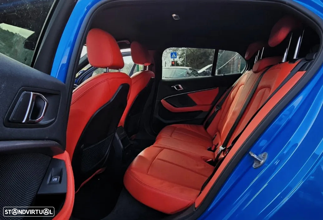 BMW 116 d Pack Desportivo M Auto - 35