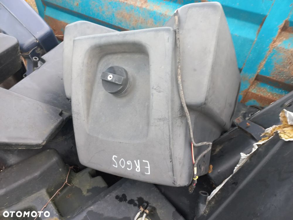 Zbiornik paliwa ACV017768B,TU1 536 05 89,VALTRA,SAME,temis,renault 120 54,massey 6270,ergos,deutz dx,case 5140,bak,3080.laser,diamont,titan, - 12