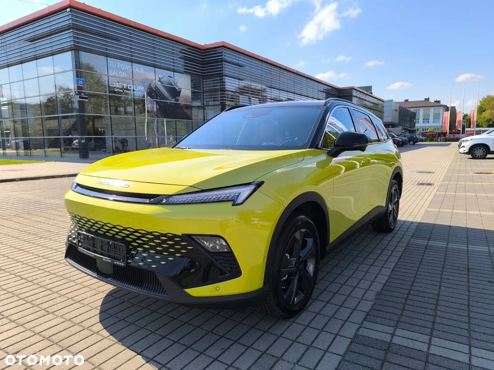 BAIC 5 1.5T Comfort DCT - 2