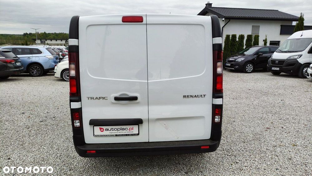 Renault Trafic - 13
