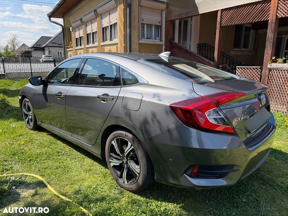 Honda Civic 1.5 VTEC Turbo Elegance Navi - 7